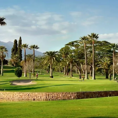 Διαμέρισμα Stylish 2-bed Duplex Townhouse, Full Kitchen, Access To Three Pools, Minutes From Puerto Banus, By 