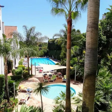 La Buena Vida Duplex: Stylish Retreat With Pool Access Near Puerto Banus Marbella