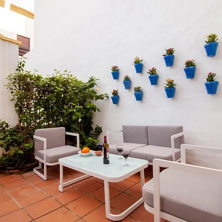 Stylish 2-bed Duplex Townhouse, Full Kitchen, Access To Three Pools, Minutes From Puerto Banus, By 
