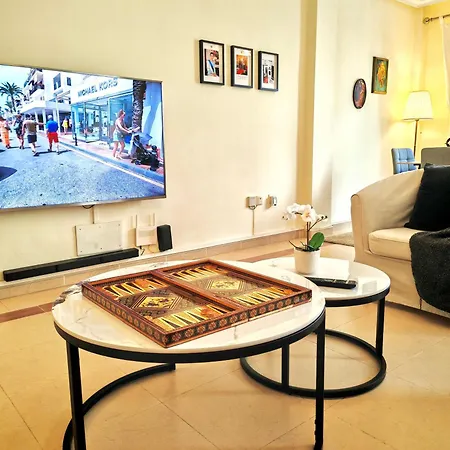 Stylish 2-bed Duplex Townhouse, Full Kitchen, Access To Three Pools, Minutes From Puerto Banus, By 