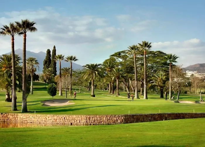 Apartament Stylish 2-bed Duplex Townhouse, Full Kitchen, Access To Three Pools, Minutes From Puerto Banus, By 