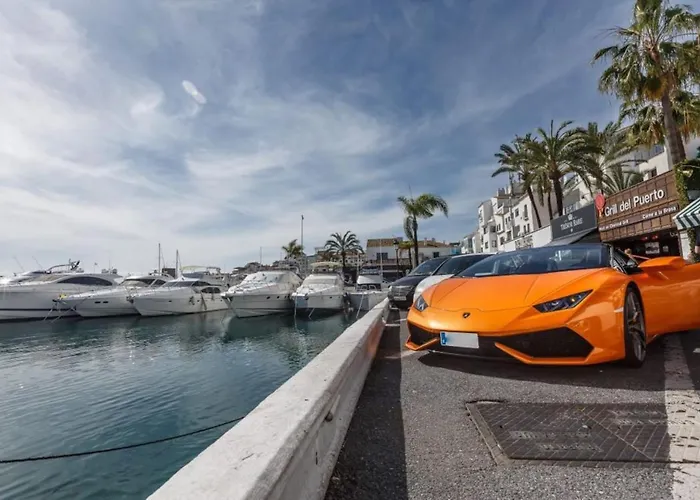 Apartament Stylish 2-bed Duplex Townhouse, Full Kitchen, Access To Three Pools, Minutes From Puerto Banus, By 