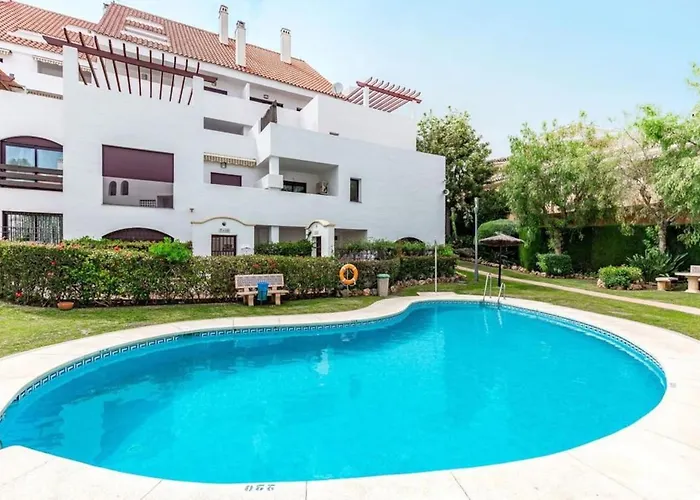 Stylish 2-bed Duplex Townhouse, Full Kitchen, Access To Three Pools, Minutes From Puerto Banus, By 