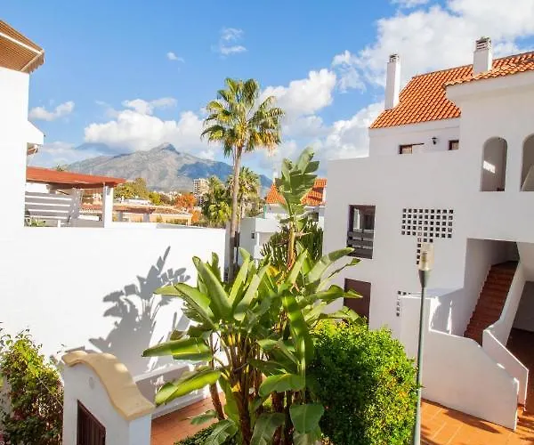 Stylish 2-bed Duplex Townhouse, Full Kitchen, Access To Three Pools, Minutes From Puerto Banus, By 