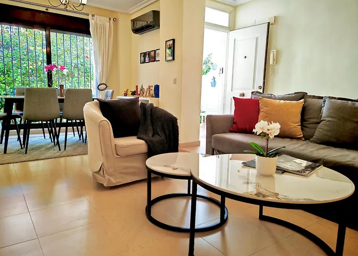 Apartament Stylish 2-bed Duplex Townhouse, Full Kitchen, Access To Three Pools, Minutes From Puerto Banus, By 