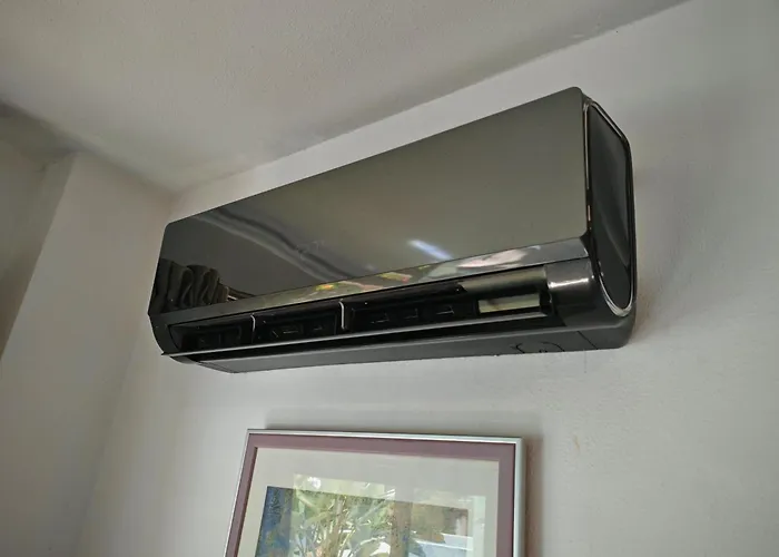 Stylish 2-bed Duplex Townhouse, Full Kitchen, Access To Three Pools, Minutes From Puerto Banus, By 