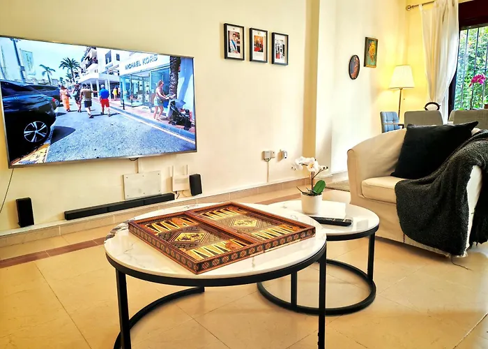 Stylish 2-bed Duplex Townhouse, Full Kitchen, Access To Three Pools, Minutes From Puerto Banus, By 