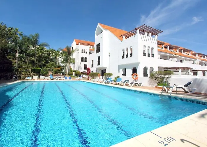 Lägenhet Stylish 2-bed Duplex Townhouse, Full Kitchen, Access To Three Pools, Minutes From Puerto Banus, By 