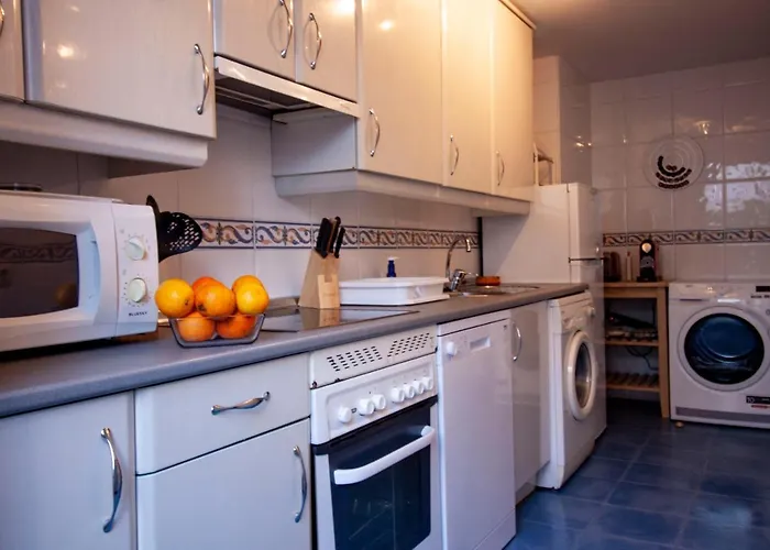 Stylish 2-bed Duplex Townhouse, Full Kitchen, Access To Three Pools, Minutes From Puerto Banus, By 