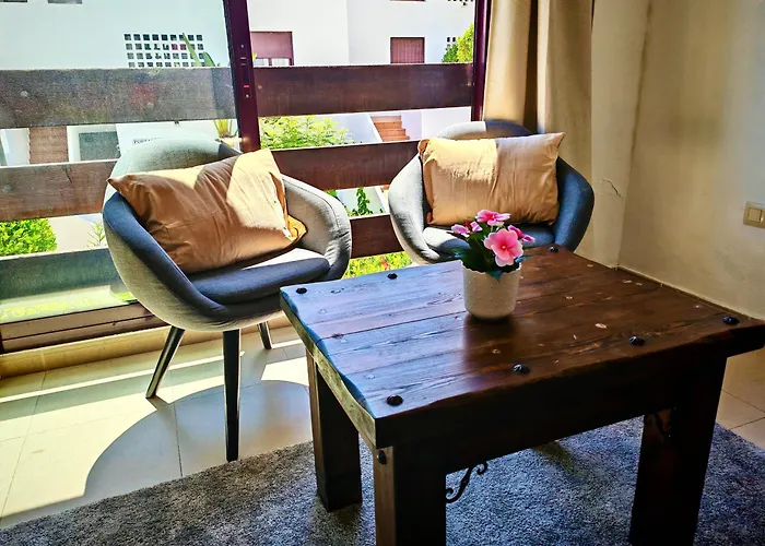 Lägenhet Stylish 2-bed Duplex Townhouse, Full Kitchen, Access To Three Pools, Minutes From Puerto Banus, By 