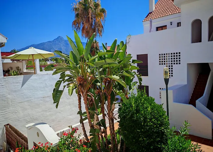 Lägenhet Stylish 2-bed Duplex Townhouse, Full Kitchen, Access To Three Pools, Minutes From Puerto Banus, By 