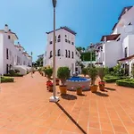 Stylish 2-bed Duplex Townhouse, Full Kitchen, Access To Three Pools, Minutes From Puerto Banus, By 