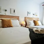 Stylish 2-bed Duplex Townhouse, Full Kitchen, Access To Three Pools, Minutes From Puerto Banus, By 