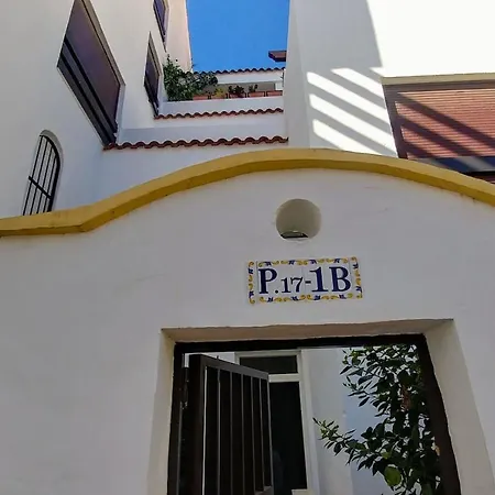 La Buena Vida Duplex: Stylish Retreat With Pool Access Near Puerto Banus Marbella